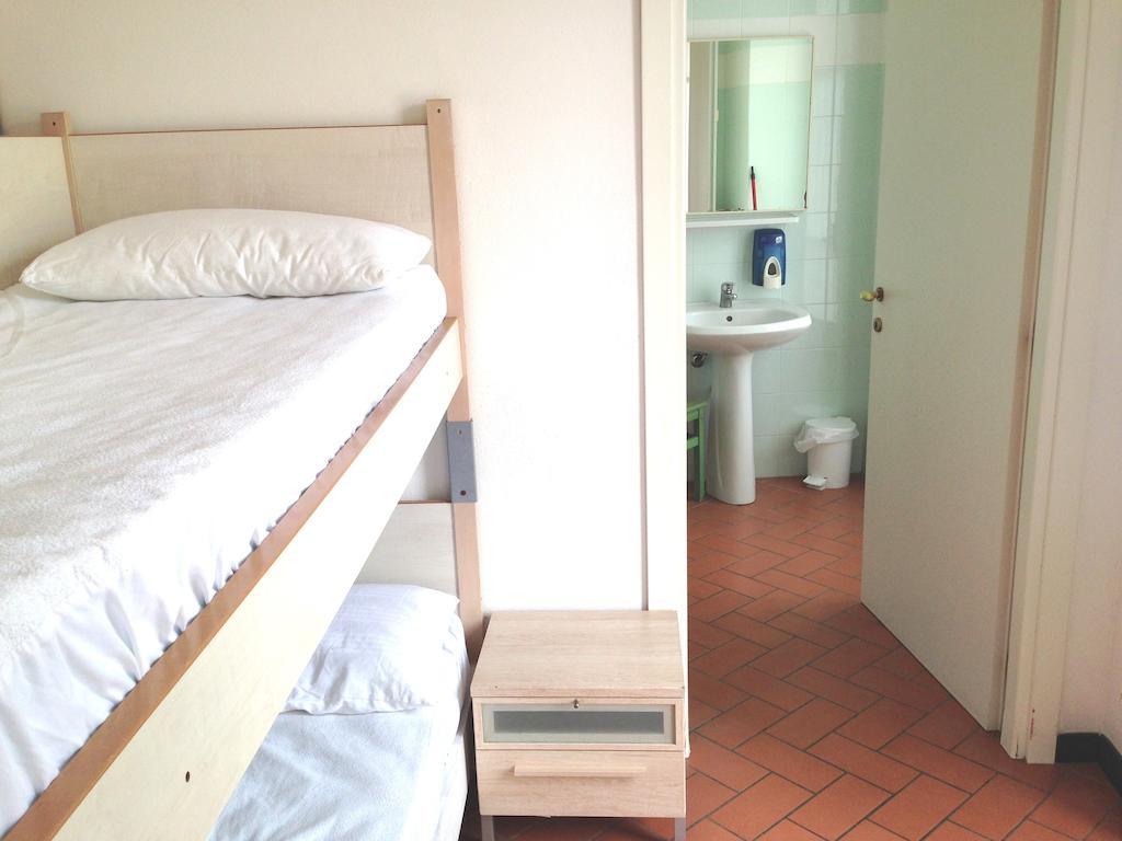 Ospitalia Del Mare Hostel Levanto Bilik gambar