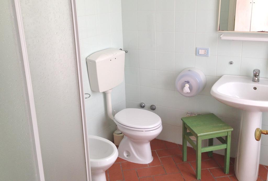 Ospitalia Del Mare Hostel Levanto Bilik gambar